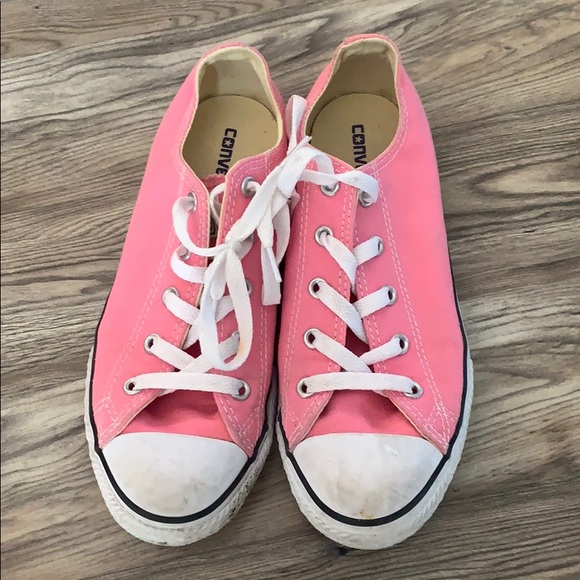 Pink converse - Picture 2 of 5